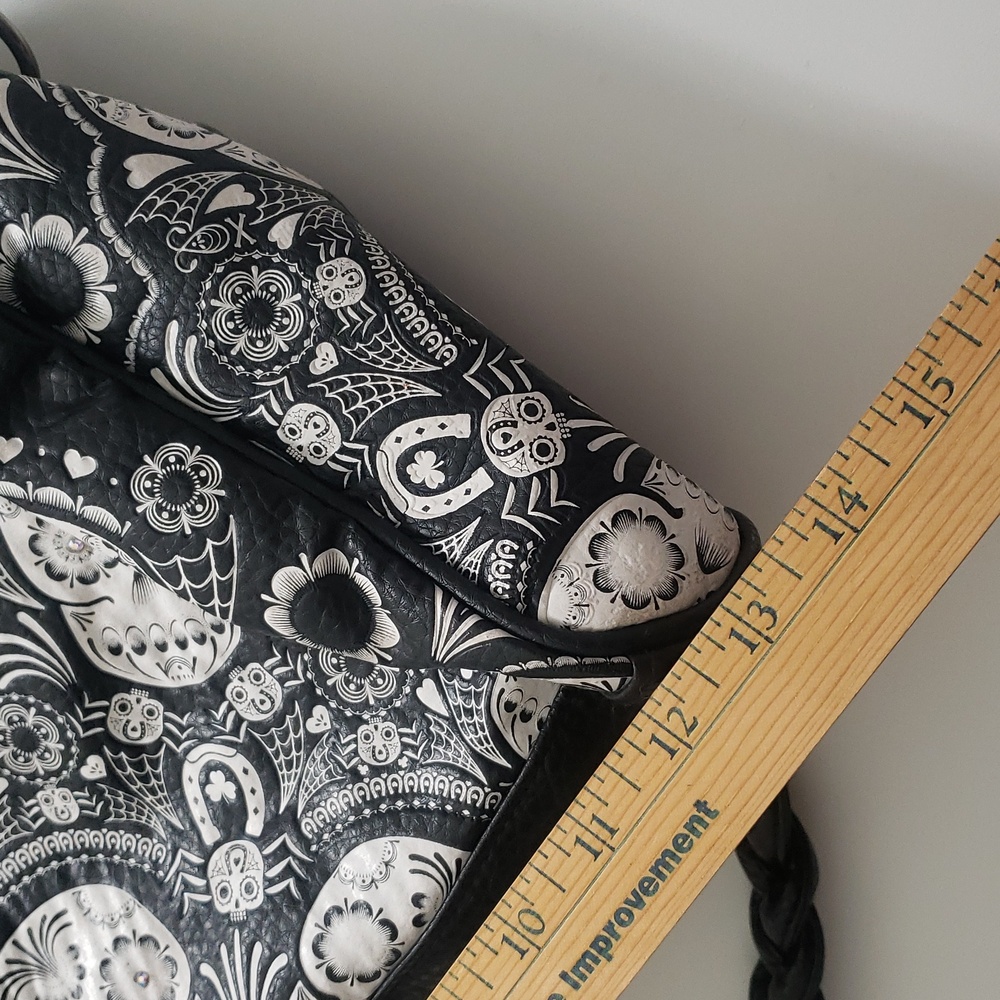 Loungefly Black and White Sugar Skull Day Of The Dead Vegan Leather Handbag - Picture 15 of 16
